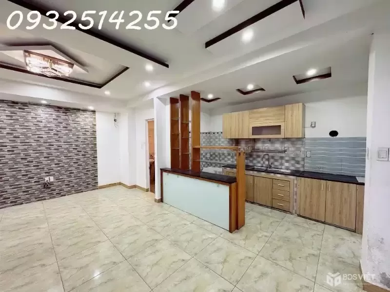 Bán nhà  phố Triệu Nữ Vương, Hải Châu, Đà Nẵng. DT 50m2, 2 tầng, 3PN. Giá 4.4 tỷ, Sổ Đỏ. LH: 0932514255