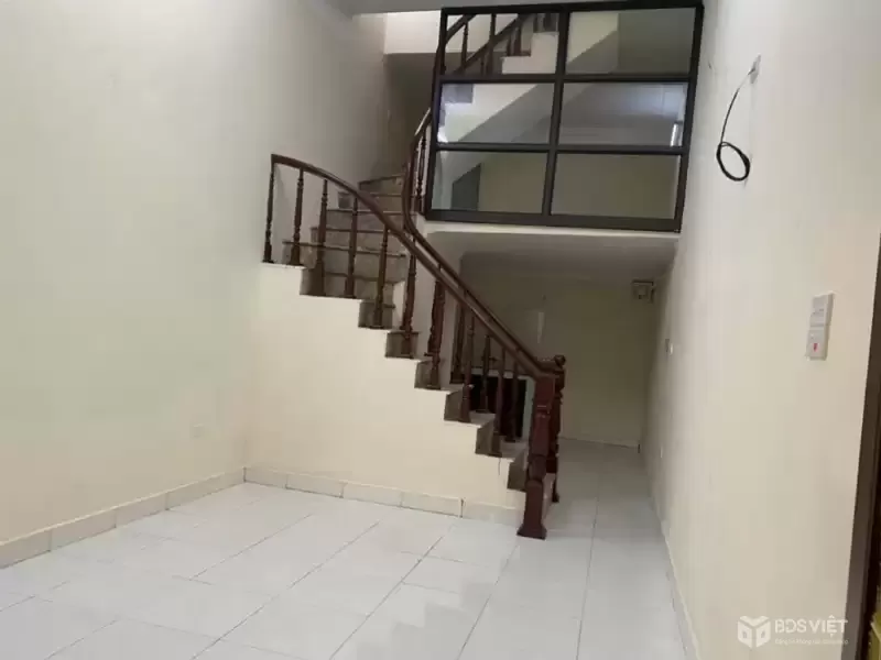 Lạc Long Quân - dân xây - lô góc - 70m - 11,7 tỷ