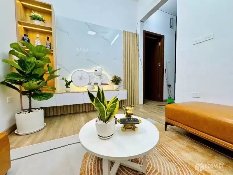 NGỌC HÀ 18/32M GIÁ CHỈ 5,1 TỶ-FULL NỘI THẤT ĐẸP,NGÕ THÔNG,GÀN HỒ Ô TÔ TRÁNH