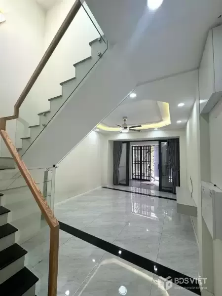NHÀ ĐẸP Ở NGAY - HẺM XE TẢI THÔNG GÒ XOÀI - 56M2 ( 4 x 14) - 2PN - CHỈ 5 TỶ