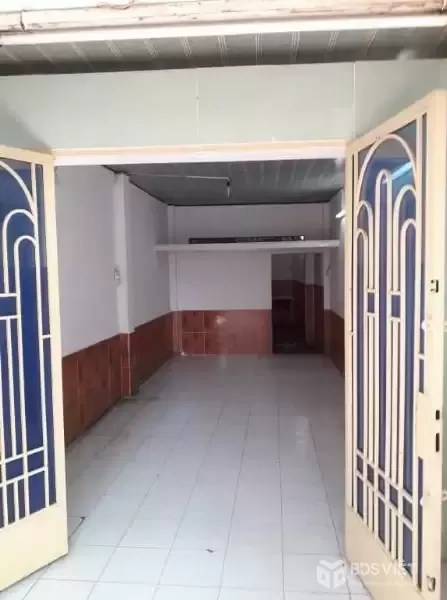 Bán nhà HXH Trường Chinh ngay Bảy Hiền 2 tầng 40m2 giá chỉ 5 tỷ TL