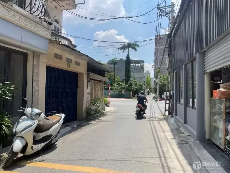 BÁN NHÀ PHỐ NGỌC THỤY LONG BIÊN - HAI MẶT TIỀN Ô TÔ TRÁNH – KINH DOANH TỐT - SỔ ĐẸP - GIÁ ĐẦU TƯ