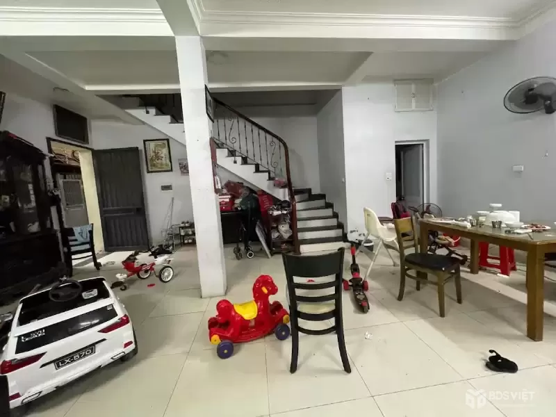 Ô TÔ TRÁNH - KINH DOANH - LÔ GÓC ĐẤT TO NGỌC THỤY LONG BIÊN TIỀM NĂNG LỚN