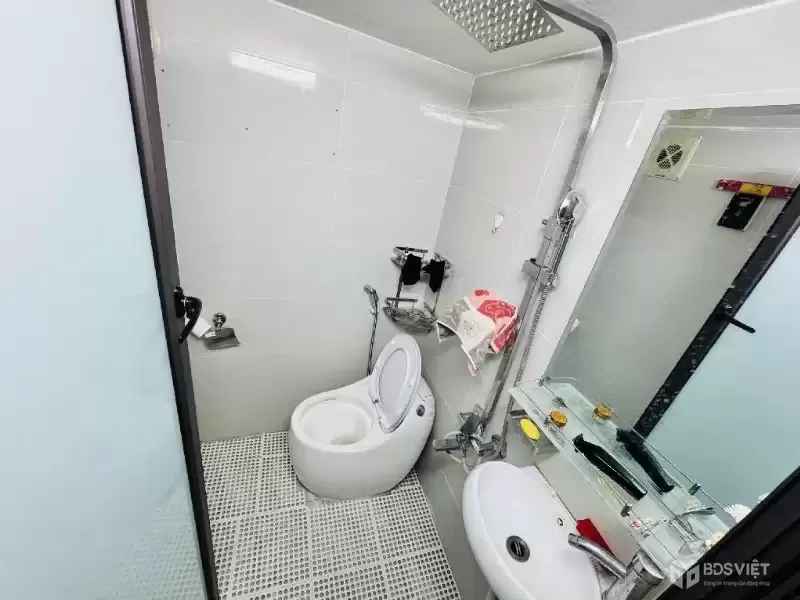 ĐỘI CẤN 22M x7 TẦNG CHỈ 5,85 TỶ-LÔ GÓC,3 THOÁNG,NGÕ THÔNG,GẦN PHỐ,TRƯỚC NHÀ 4M
