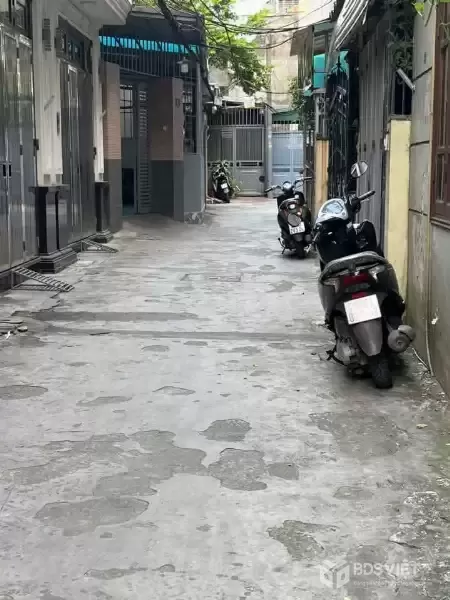 Hàng đầu tư !!! Bán gấp nhà Bồ Đề, Dân xây, Dt 45m, mt ~ 4m chỉ nhỉnh 10 tỷ