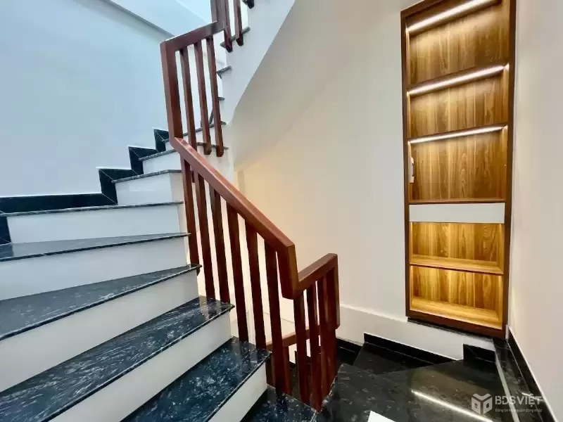 BÁN NHÀ THANH XUÂN - NHÀ ĐẸP MỚI - BA GÁC ĐỖ CỬA - TẶNG NỘI THẤT - SỔ ĐẸP