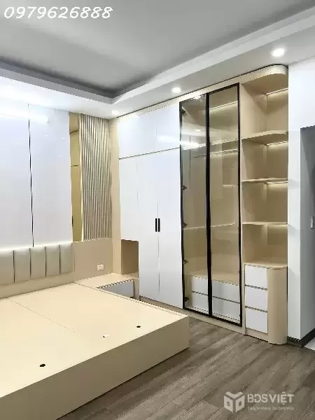 BÁN NHÀ PHỐ LÊ THANH NGHỊ – FULL NỘI THẤT – NGÕ THOÁNG – LÔ GÓC ĐẸP - 62x5T