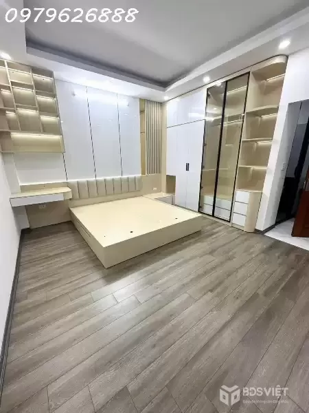 BÁN NHÀ PHỐ LÊ THANH NGHỊ – FULL NỘI THẤT – NGÕ THOÁNG – LÔ GÓC ĐẸP - 62x5T