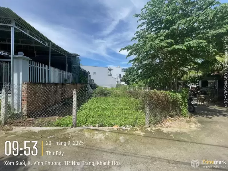 đát thổ cư góc 2 mặt tiền giá rẻ . diện tích 293 m2 giá 2 tỷ 800 , đưởng ô tô thông thoáng