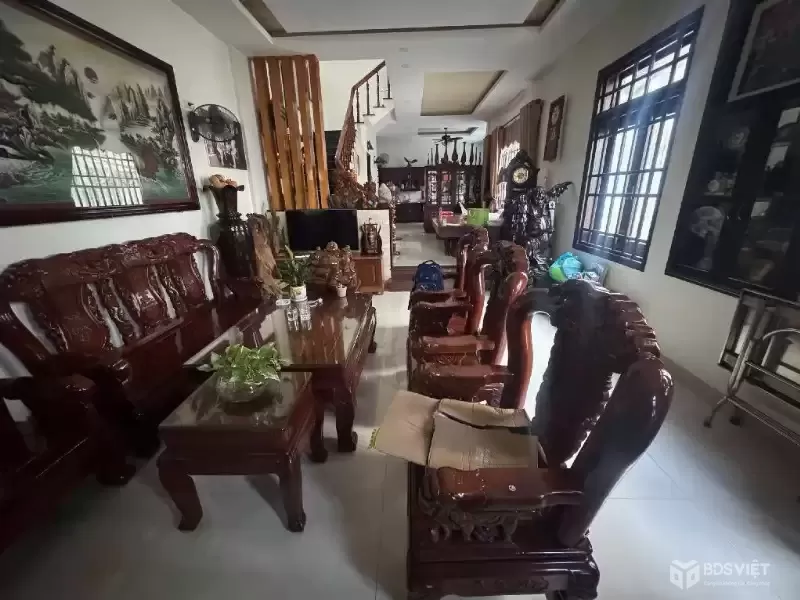 Nhà Lô Góc 3 Tầng - Lê Hữu Trác - Nhà Đẹp - Nội Thất Mới - 109m2 - Góc 2 mt - Giá nhỉnh 13 tỷ