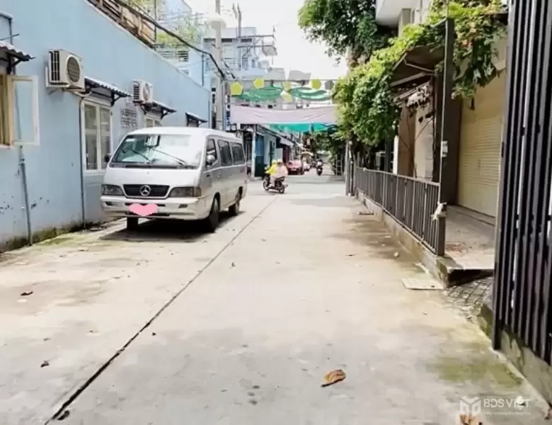 Bán nhà 3 tầng, ngang khủng 14m, Hẻm xe tải 8m ĐS5, gần Aeon Tân Phú, chỉ hơn 3 tỷ