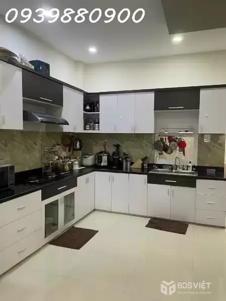 Phú Nhuận - Oto đỗ cửa - 56m2 - 8TỶ5 TL.