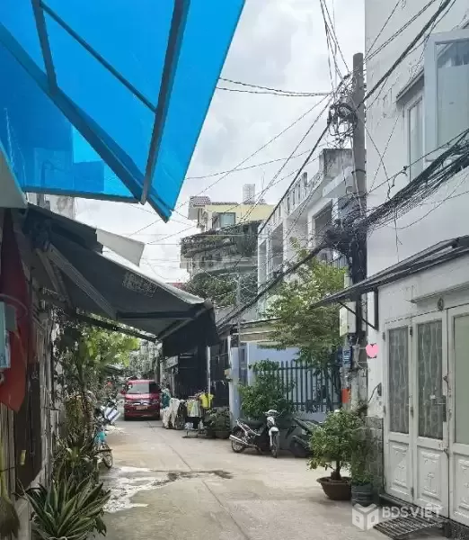 Bán nhà 3 tầng, 2PN-2WC, Hẻm xe hơi, ngay Bình Long, Lê Thúc Hoạch, chỉ hơn 1 tỷ