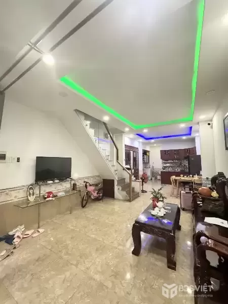 BÀN NHÀ MỚI KENG DỌN VÀO Ở NGAY ĐƯỜNG SỐ 13 - LINH XUÂN - THỦ ĐỨC - 2 TẦNG - 44M2 - SỔ VUÔNG A4 - CHỈ 3,6 TỶ.