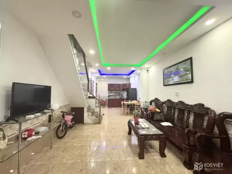 BÀN NHÀ MỚI KENG DỌN VÀO Ở NGAY ĐƯỜNG SỐ 13 - LINH XUÂN - THỦ ĐỨC - 2 TẦNG - 44M2 - SỔ VUÔNG A4 - CHỈ 3,6 TỶ.
