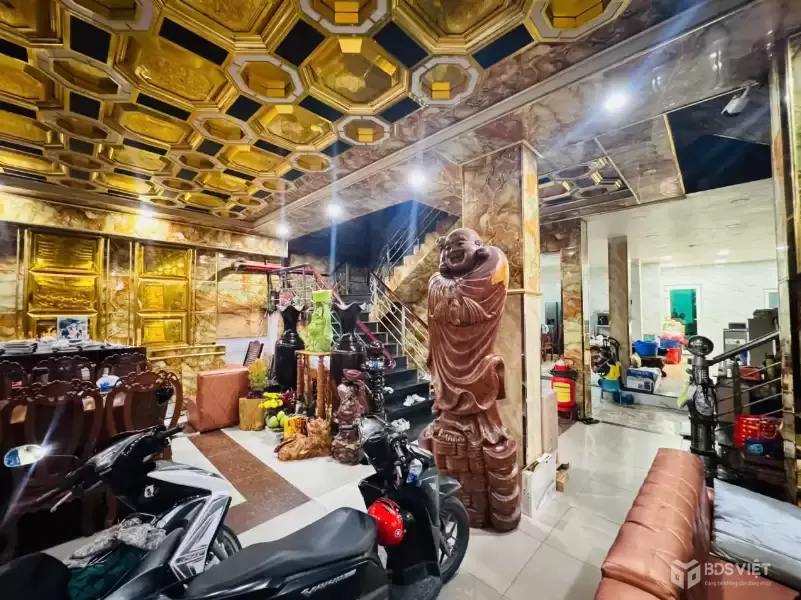 NHÀ 5 TẦNG – 25 PHÒNG – TRUNG TÂM DĨ AN