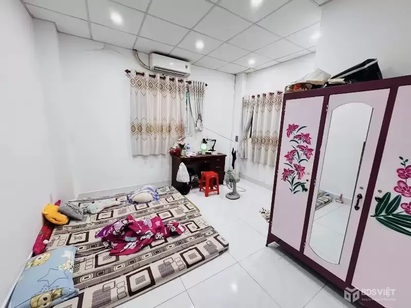 BÁN NHÀ 4 TẦNG – MẶT TIỀN KINH DOANH NGAY KÍNH NỔI DĨ AN 1 – 5x20M – 8 PHÒNG NGỦ – GIÁ NHỈNH 5 TỶ ????