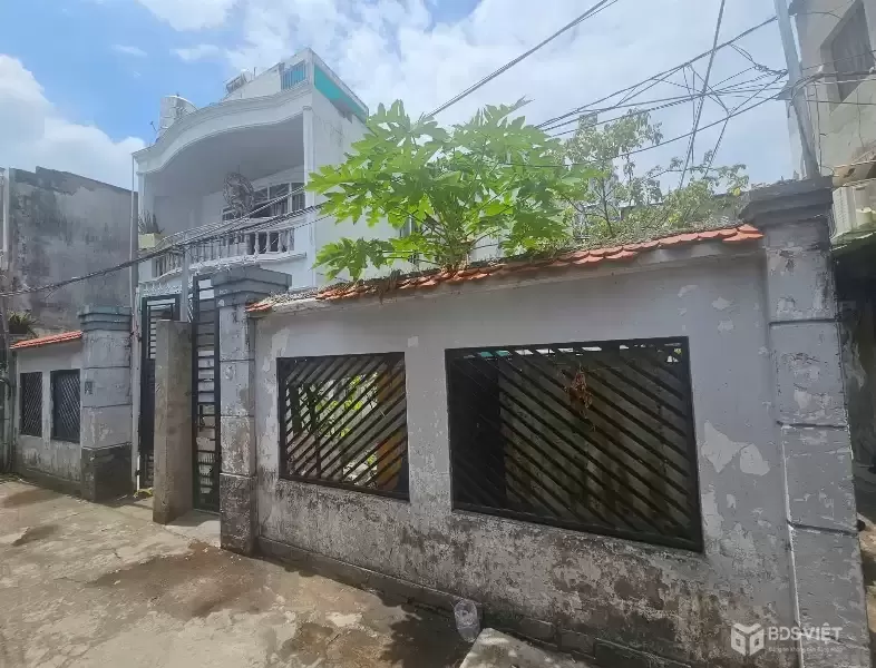 Bán nhà hẻm 588 Huỳnh Tấn Phát, Quận 7 -6x12- 6 ty300