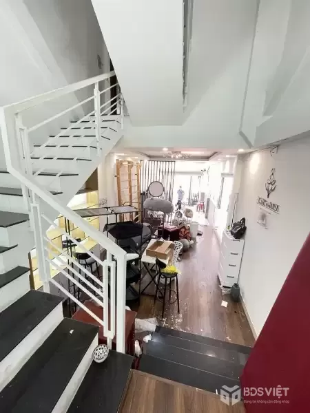 Bán nhà Đường Khuông Việt - DT sàn 275.9m2 - Hẻm 7m xe tải thông