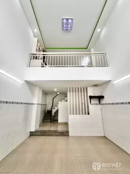 Bán nhà 4 tầng đẹp 36m2 (4x9), Hẻm xe tải Lê Văn Quới, Gần Ngã Tư Bốn Xã, chỉ hơn 4 tỷ