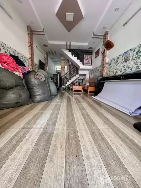 Bán nhà 2 tầng 45M² (4X13), 2 mặt tiền Liên Khu 8-9, gần Ngã Tư Bốn Xã, chỉ hơn 4  tỷ