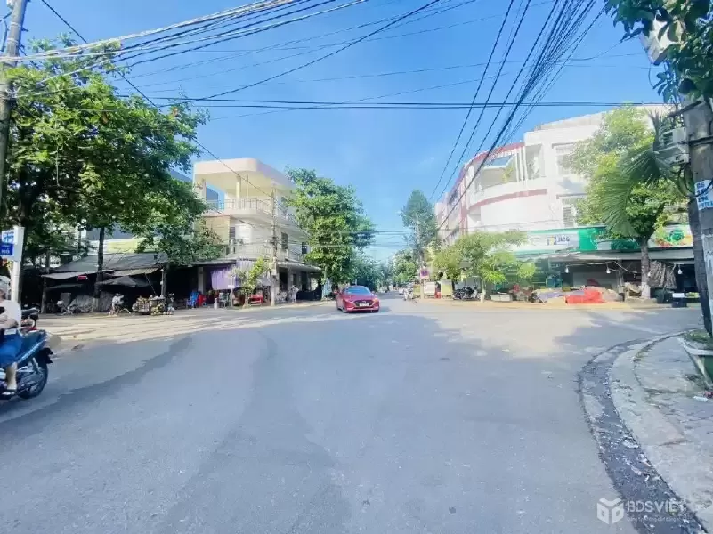 229 - TOÀ CĂN HỘ 6 TẦNG- CÓ THANG MÁY ĐƯỜNG LÊ NỔ - DÒNG TIỀN 50-70 TRIỆU/ THÁNG - Liên hệ