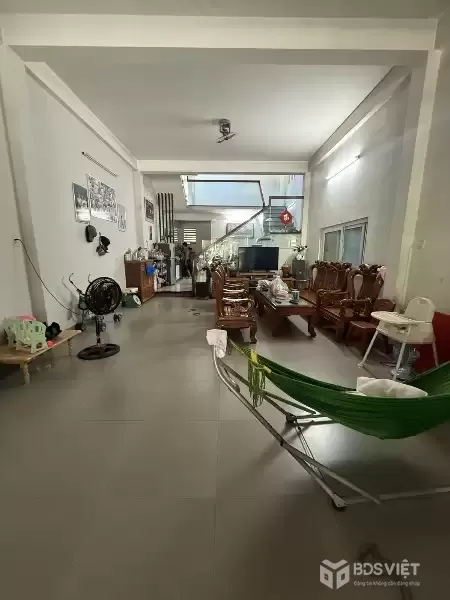 Nhà 3 tầng kiên cố mặt tiền Nguyễn Trung Trực, Sơn Trà, 133.3m2, chỉ 10,5 tỷ