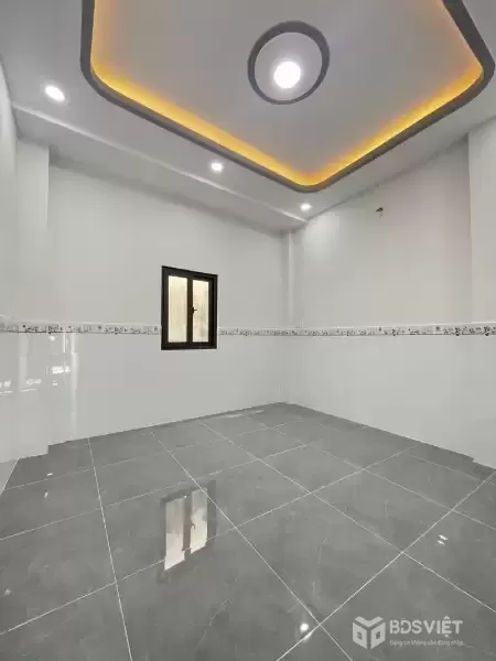 Bán nhà Đường Âu Cơ, Tân Phú - DT 63.3m2, 4 PN - Hẻm 5m xe hơi vào nhà