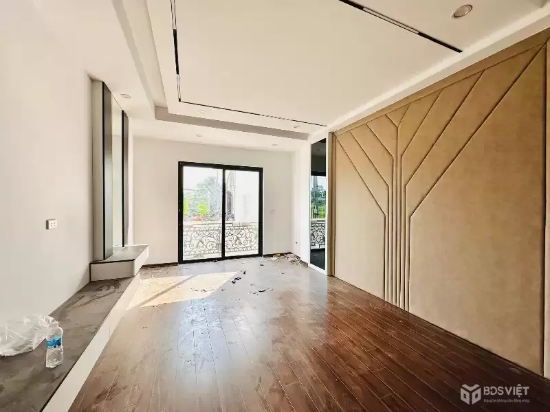 Bán nhà Bát Khối, Long Biên , thang máy