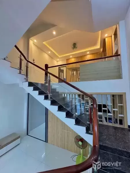 239 - Khách sạn 5 tầng đường Trường Sa - Hoà Hải - Ngũ Hành Sơn - Giá Đầu tư