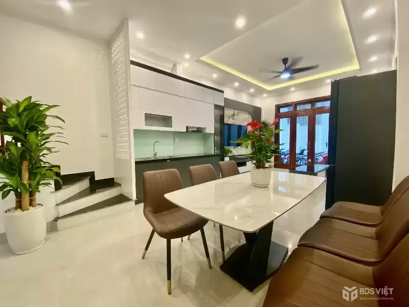 Nhà Đẹp An Dương - Thang Máy - Ôtô Đỗ Cửa - Kinh Doanh - Nhỉnh 16 Tỷ.