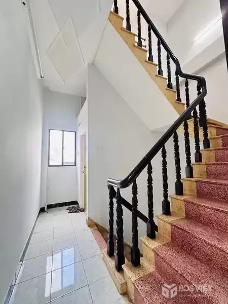 Nhà  Mặt Tiền Nghĩa Hoà Phường 6 Quận Tân Bình Cũ.