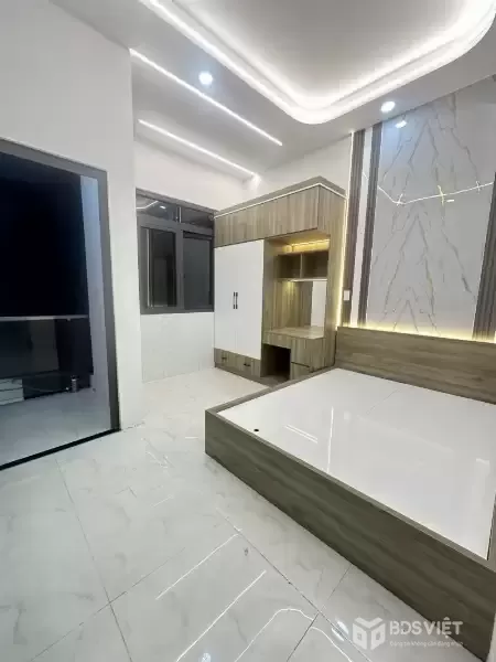 Chỉ Hơn 4 Tỷ - Lê Văn Quới - 2Pn - Đường 4M - Nhà Đẹp Ở Ngay