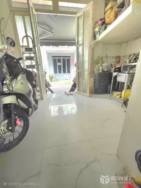 Bán nhà 2 tầng, hẻm thông Tân Hòa Đông, gần Ngã Tư Bốn Xã, chỉ hơn 2 tỷ