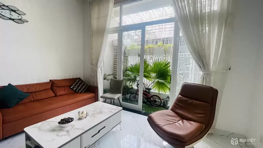 Bán Nhà 3 Tầng Gần Biển Hòn Chồng – Vĩnh Hải, Bắc Nha Trang – Sân Ô Tô, Nội Thất Cao Cấp