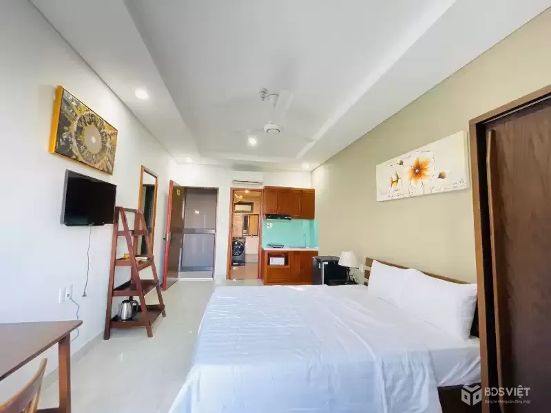 Bán tòa căn hộ 5 tầng mặt tiền Phó Đức Chính, Sơn Trà, có thang máy