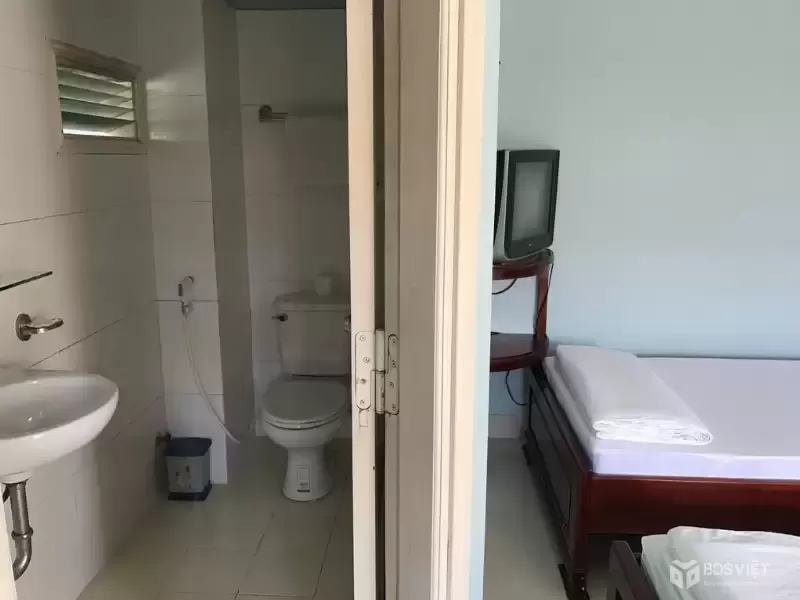 Mặt Tiền KD Khách Sạn - 10 Phòng - Khu Biệt Thự Tô Hiệu, Tân Phú