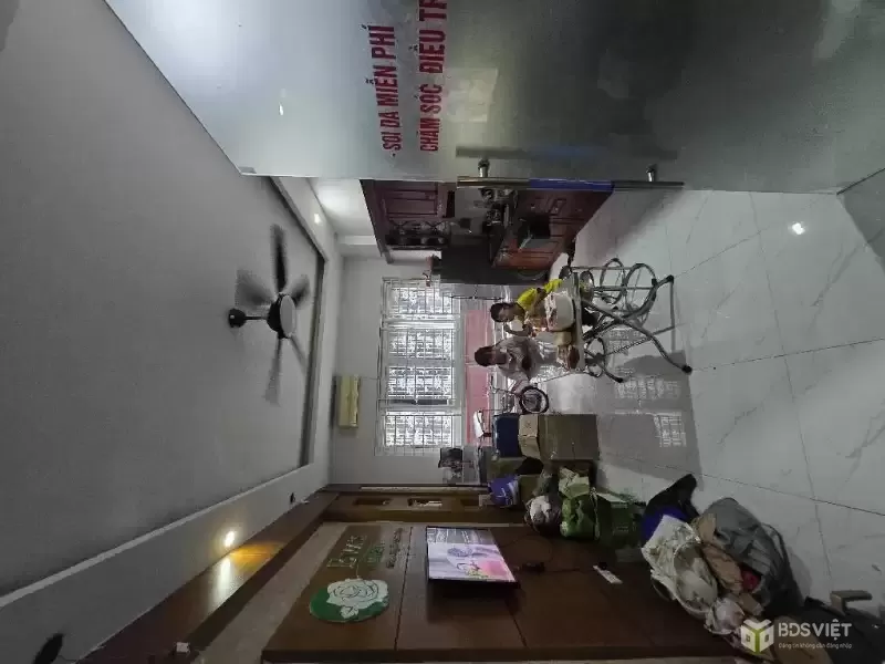 Bán nhà Văn Tiến Dũng 38m2, 5 tầng, ô tô đỗ cửa, gần Đại học Tài nguyên