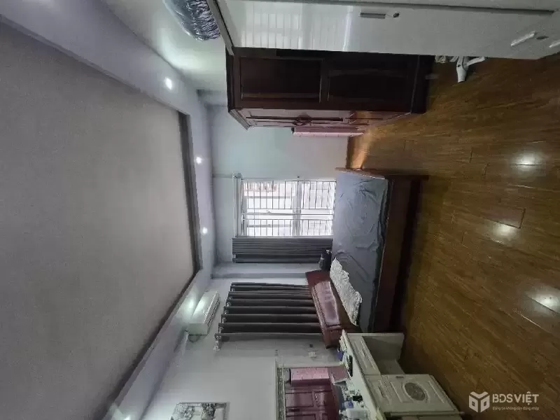 Bán nhà Văn Tiến Dũng 38m2, 5 tầng, ô tô đỗ cửa, gần Đại học Tài nguyên
