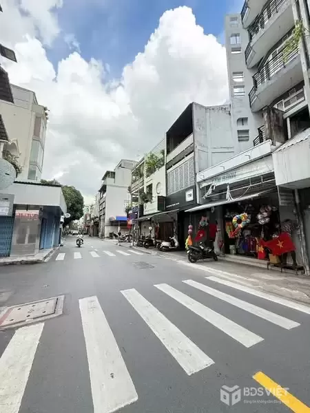 Nhà Mặt Tiền Nguyễn Trọng Tuyển Phường 2 Tân Bình Cũ.