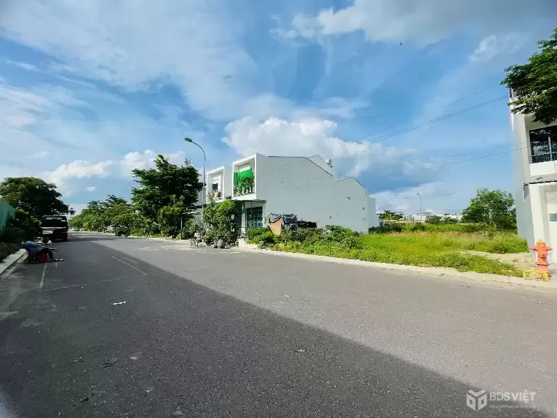 Bán đất TĐC Mỹ Gia gần dự án KDT SunGroup Nha Trang có sổ hồng đường nhựa 18m.