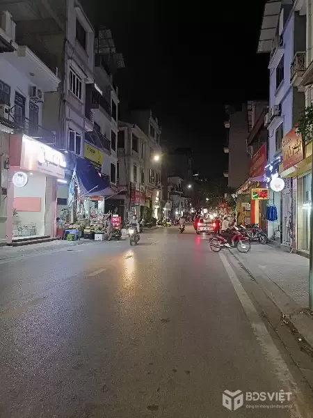 MẶT PHỐ - LÔ GÓC - DÒNG TIỀN - KINH DOANH ĐỈNH CAO BỒ ĐỀ LONG BIÊN