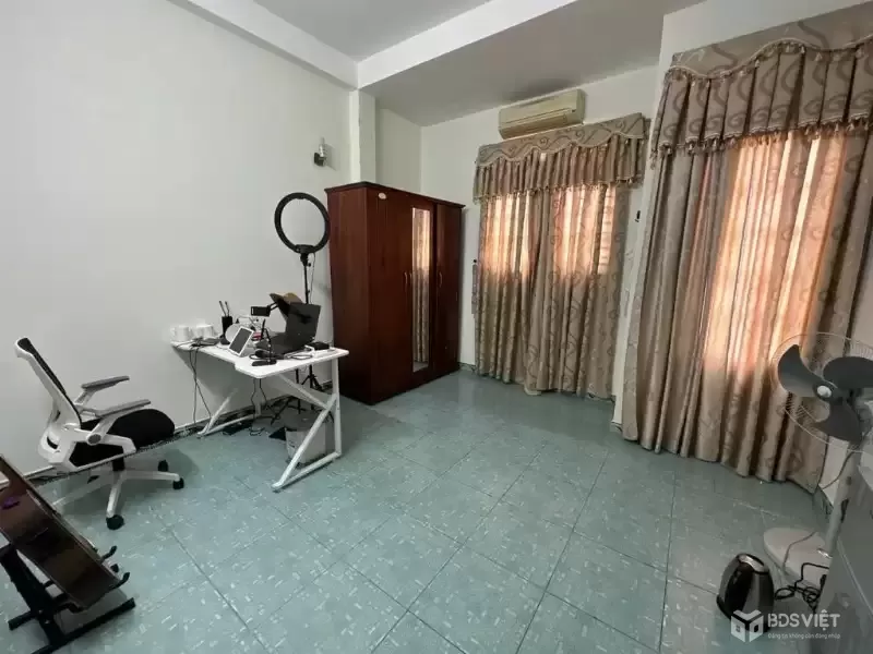 269 - SIÊU HOT – BÁN NHÀ 3 TẦNG ĐƯỜNG PHẠM TỪ – VỊ TRÍ VÀNG, CÁCH BIỂN CHỈ 300M