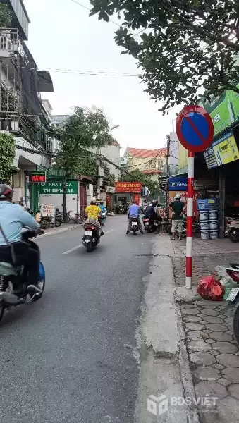 LÔ GÓC - MẶT PHỐ - MẶT TIỀN KHỦNG NGỌC THỤY LONG BIÊN CHỈ NHỈNH 6 TỶ