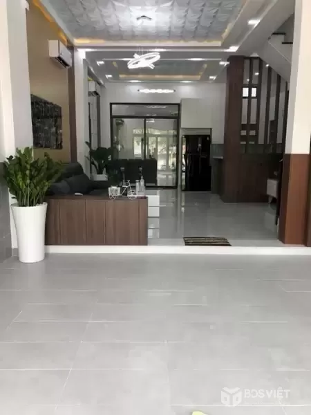 Nhà 2 Tầng, Sổ Hồng Riêng, Chỉ 2.6 Tỷ – Huỳnh Tấn Phát, P. Tân Phú (Q7),