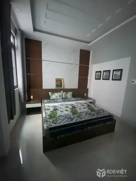 Nhà 2 Tầng, Sổ Hồng Riêng, Chỉ 2.6 Tỷ – Huỳnh Tấn Phát, P. Tân Phú (Q7),