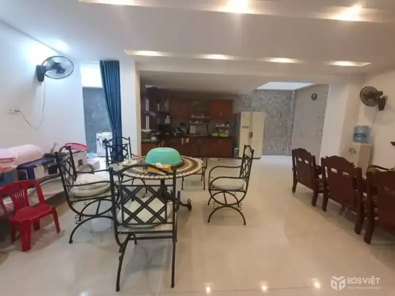 Nhà Mặt Tiền Đường Vũ Ngọc Phan Quận Bình Thạnh Phường 13 Cũ.