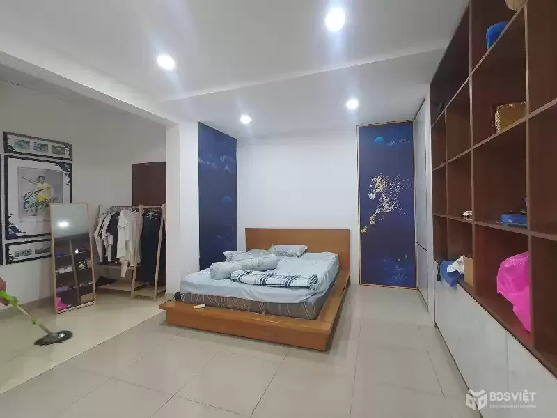 Nhà Mặt Tiền Đường Vũ Ngọc Phan Quận Bình Thạnh Phường 13 Cũ.