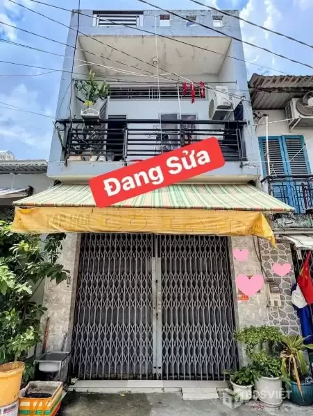 Bán nhà 3 tầng đẹp, 32m² (4x8), hẻm xe tải, Ngay Bình Long, Nguyễn Sơn, chỉ hơn 3 tỷ