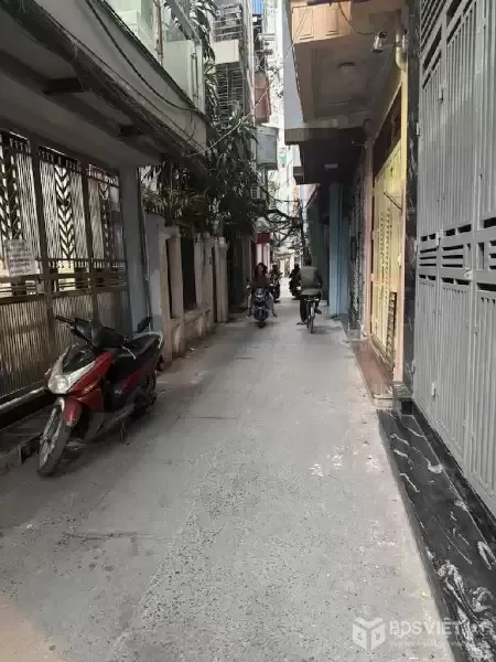DƯƠNG QUẢNG HÀM 40M x5 TẦNG GIÁ 11,3 TỶ,NGÕ THÔNG,NHÀ ĐẸP Ở NGAY